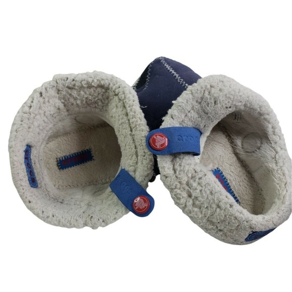 Crocs Clogs Kids Junior Size  2 Removable Faux Fur Lined Slip On Shoes - Picture 5 of 9